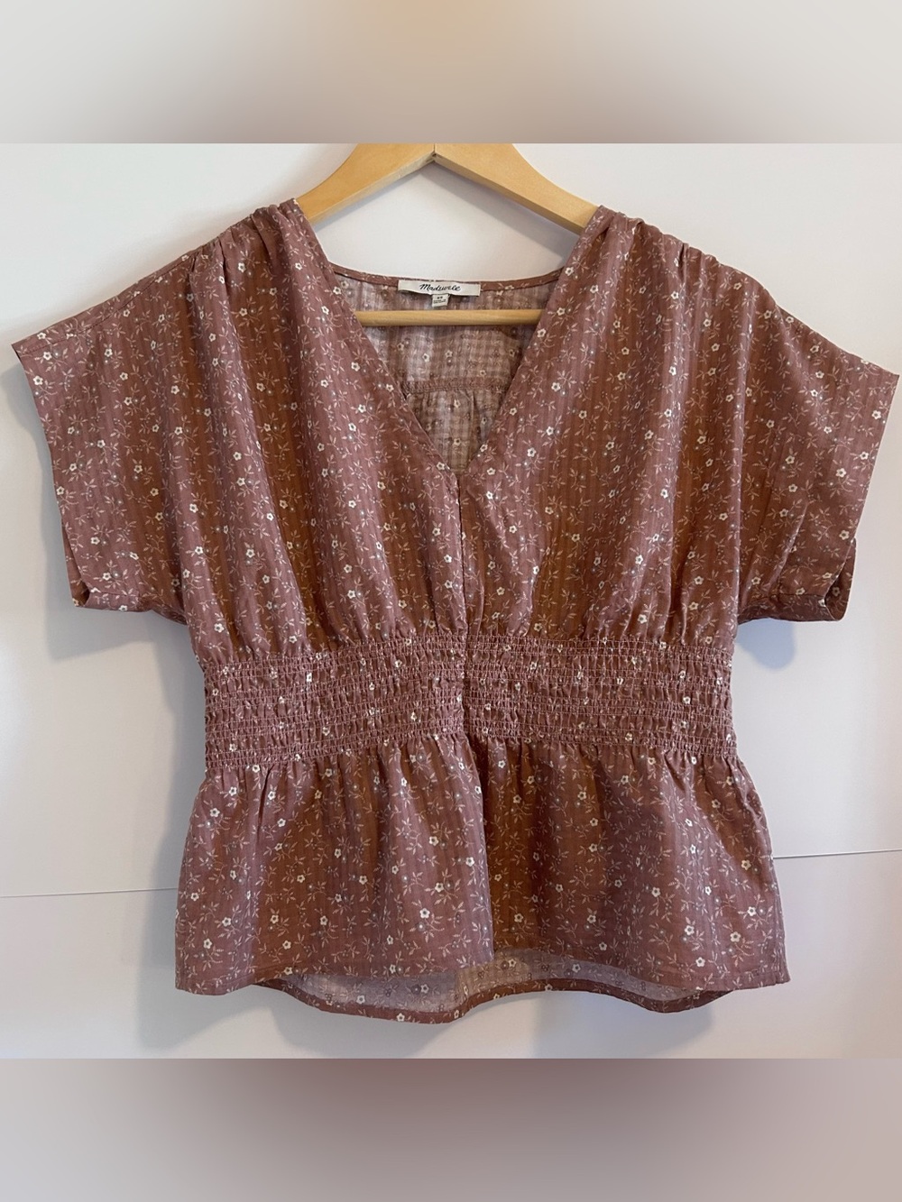 Madewell V-Neck Smocked-Waist Top Daisy Stitch Faded Mauve Floral XS - Picture 2 of 10